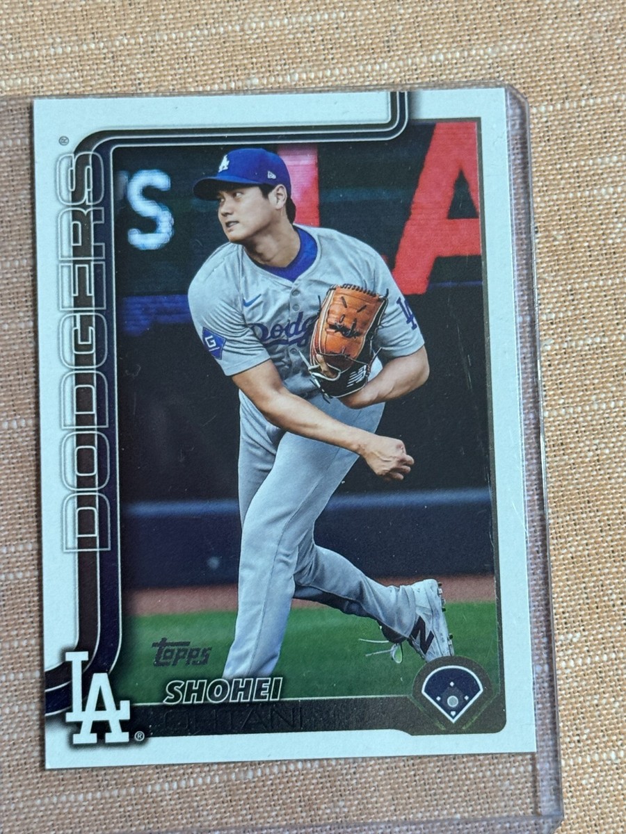 大谷翔平 2025 TOPPS SERIES 2 Shohei Ohtani Rainbow Foil Game-Used