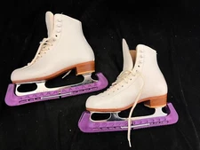 NEW RIEDELL Leather Figure Skates US 4 John Wilson Sheffield Excel