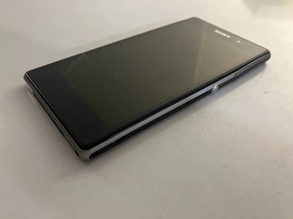 Smartphone Sony Xperia Z1 - Android - Per Parti di Ricambio - LEGGI! - - Immagine 3 di 4