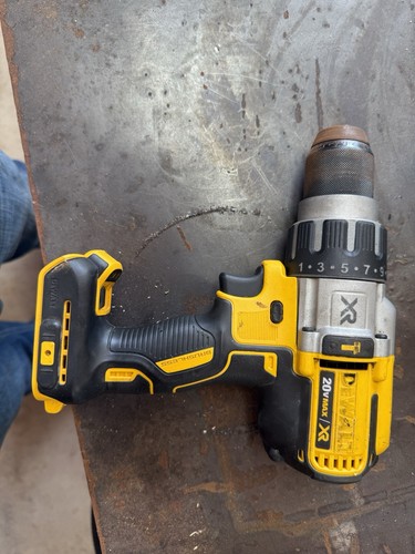 DEWALT DCD996 20V MAX XR Brushless 1/2 in Keyless Hammer Drill/Driver Bare