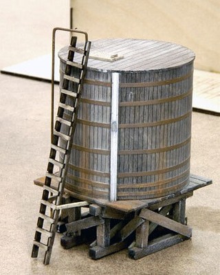 Banta Models 6124 O Scale Hillside Water Tank