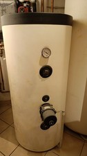 Heizung Pufferspeicher (200L) mit Pumpe Heizkessel
