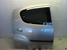 Porte arrière et accessoires Peugeot 107