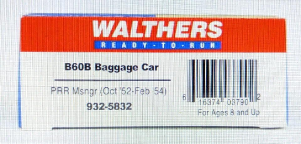 Carro de passageiros bagagem escala HO Walthers 932-5832 PRR Pensilvânia B60B #9224 - Imagem 4 de 4