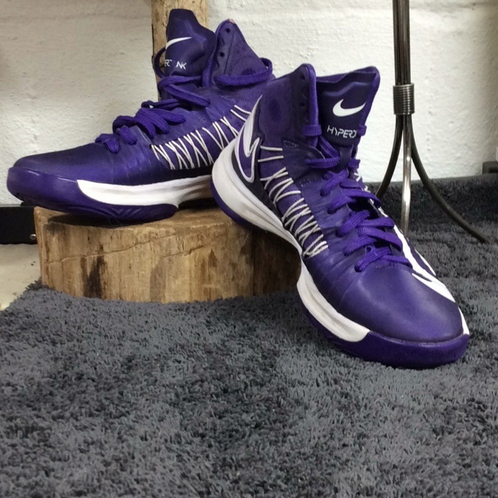 Nike Hyperdunk High-Top Purple Tennis Shoes Size 7 for Men/Women