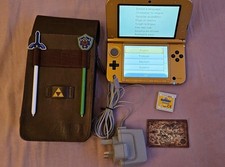 Nintendo 3DS XL the Legend of Zelda: A Link Between Worlds Limited Edition Gold