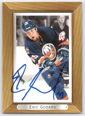 Eric Godard Islanders 2004 Bee Hive Upper Deck Auto #121 SIGNED