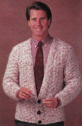 CLASSIC Man's Cardigan/Apparel/Crochet Pattern INSTRUCTIONS ONLY - Afbeelding 1 van 1