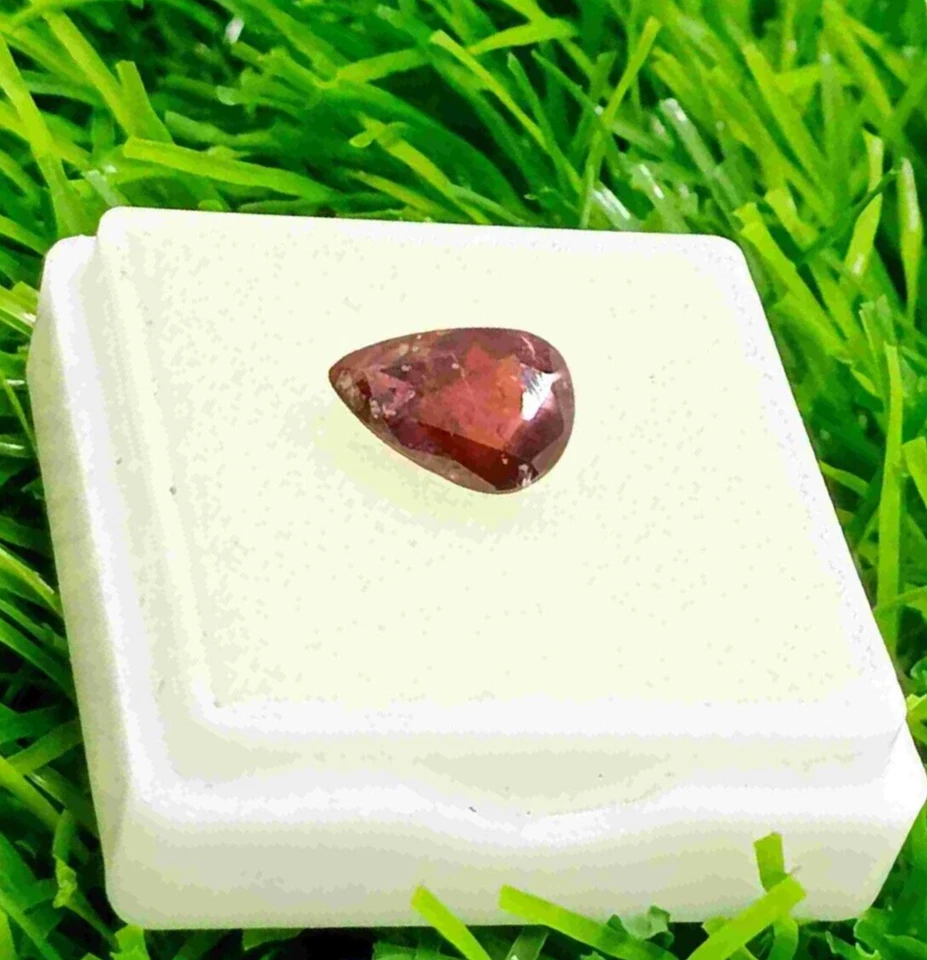 1.8 Carats Pendeloque or Pear Shape Pyrope or Red Garnet Natural Gemstone - Image 4 of 4