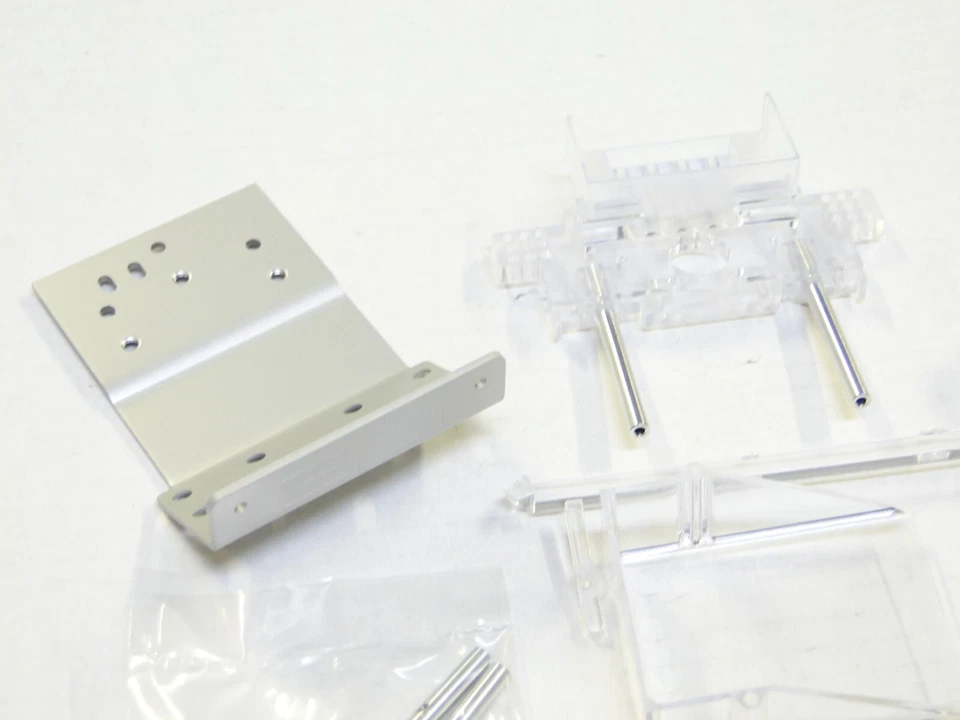 NEW ASSOCIATED RC10 RC10CC CLASSIC CLEAR EDITION X Bumper NosePlate BulkheadAF27 - Image 2 of 3