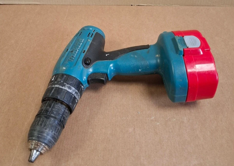 Makita, 8390D 2 speed Cordless Drill, 18v With Battery - Image 3 of 4
