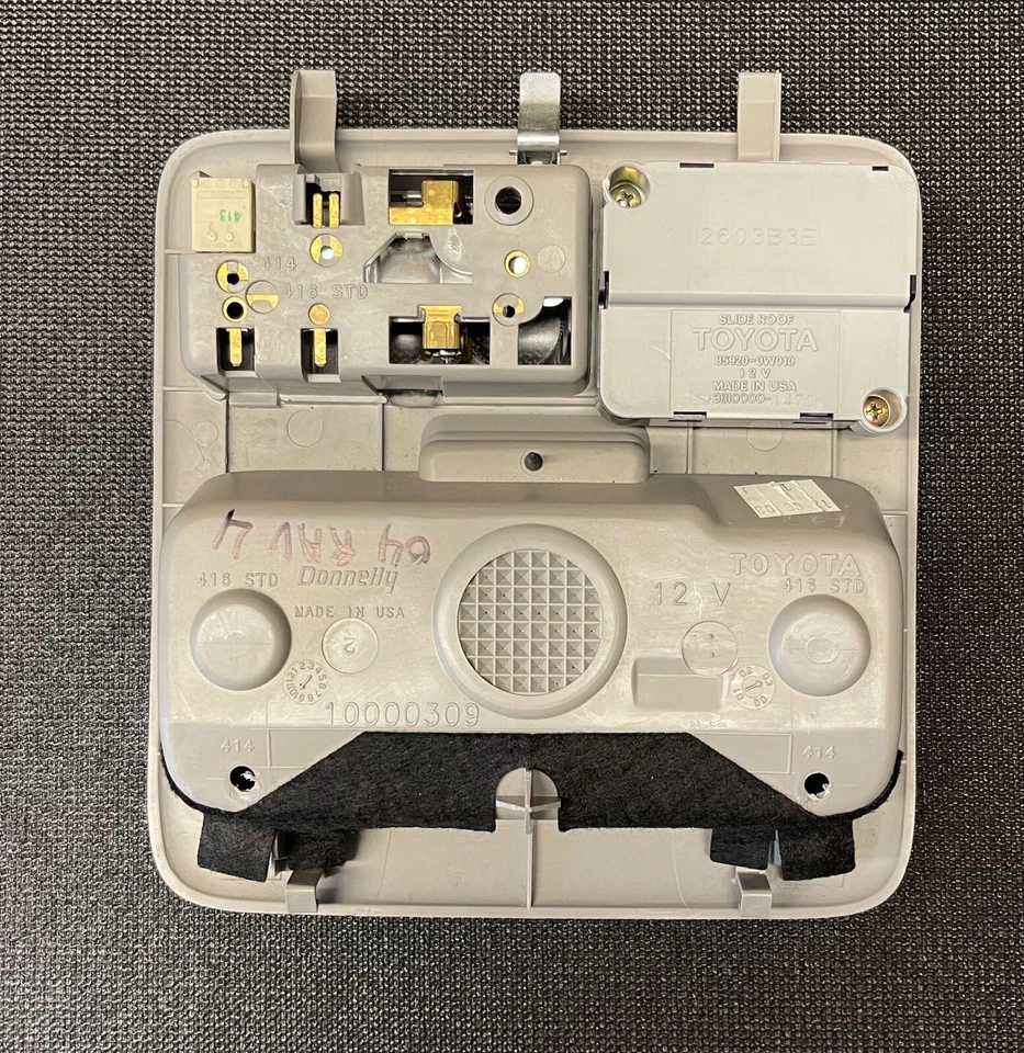 2000 2001 2002 2003 2004 2005 2006 TOYOTA RAV4 OVERHEAD DOME READING LAMP OEM - Image 3 of 3