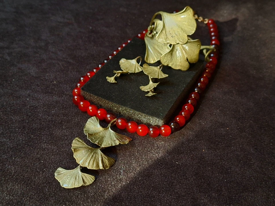 Conjunto de pingente, pulseira e brincos Michael Michaud Carabao folha de ginkgo - Imagem 2 de 4