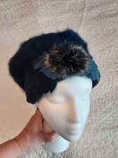 Beret Unbranded Felted Faux Fur Navy color angora puff EUC