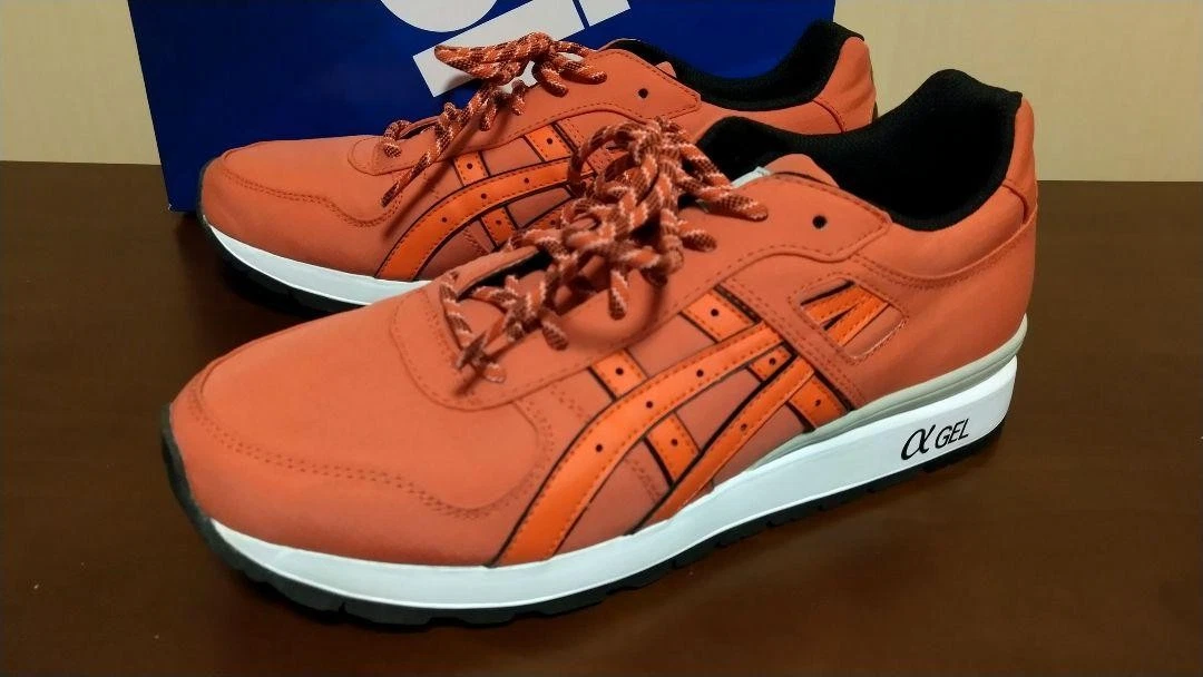 Scarpe da corsa Asics uomo 9US GT II rosso corallo GEL sport ottime usate