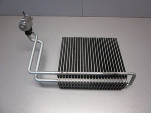 Verdampfer Klima Kühler MERCEDES VITO Mixto W639 A0028303458 (333)
