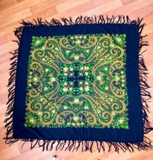 Gorgeous VTG Pavlovo Posad Russian Shawl 47" X 47" Green Boho Folk