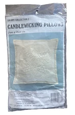 New VTG Candlewicking Pillow Kit Colony Collection Grapes of Wrath Needlepoint
