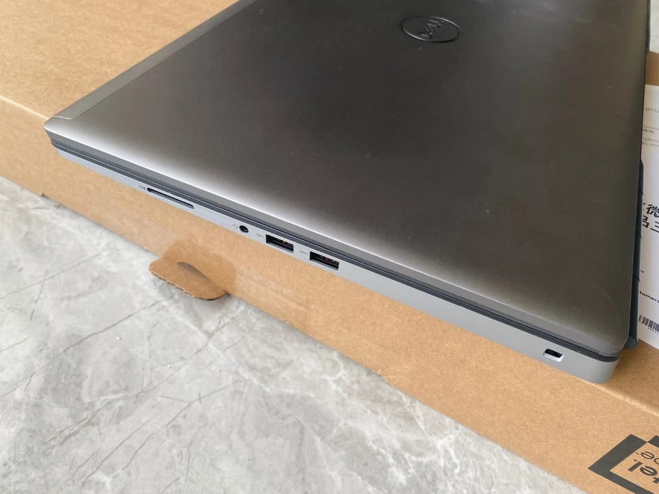 Dell Precision7760 Workstation Laptop 17.3"XEON W-11955m Nvidia RTX A4000 64G 1T - Image 3 of 4