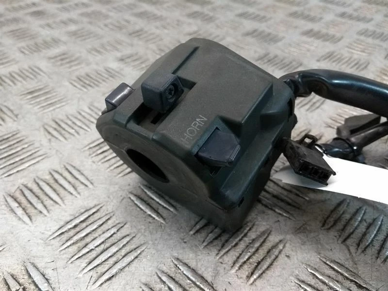 Interruptor de engranaje mano izquierda Kawasaki ZZR 600 D (90-92) Foto 2 de 4