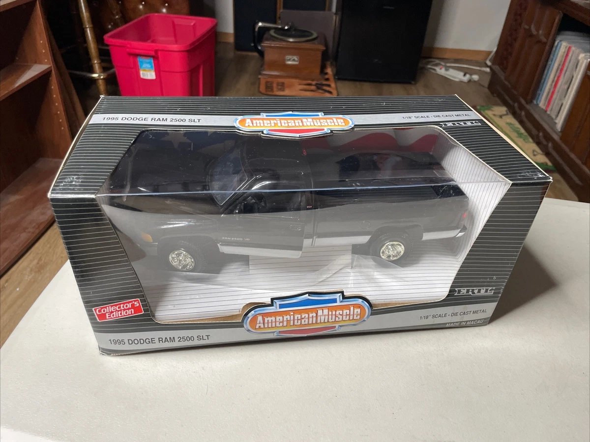 Preços baixos em ERTL American Muscle Dodge Caminhões de Coleta de