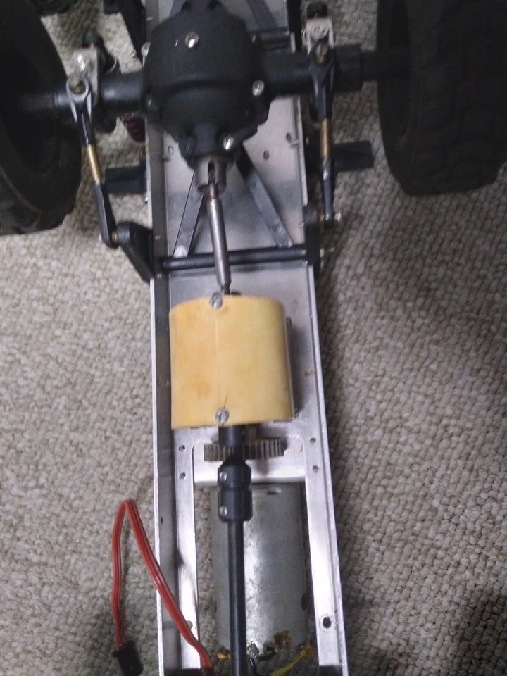 Robbe-Panther 6x6 Fahrgestell ( Chassis), Robbe, 50 x 18 cm - Bild 2 von 4