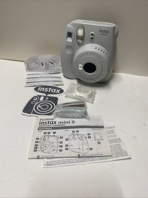 Fujifilm Instax Mini 9 Instant Camera Smoky White with Accessories Tested B1