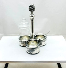 ancien serviteur condiments