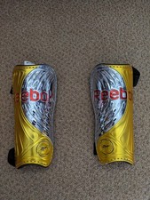 New Reebok shin pads football Rugby girls boys shin leg  training aids black 