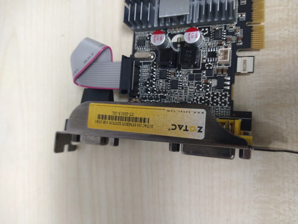 ZOTAC GeForce G210 210 Synergy Edition 1GB DDR3 graphics card - Image 4 of 4