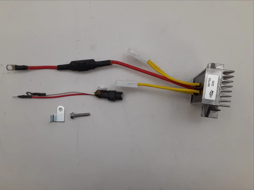 Подлинный регулятор Briggs & Stratton 84002239 - Изображение 3 из 4