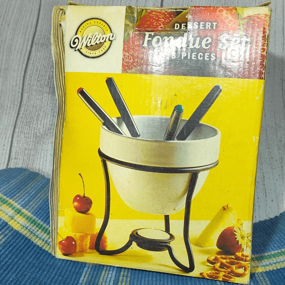 Vintage Wilton Dessert Fondue Set 8 Piece