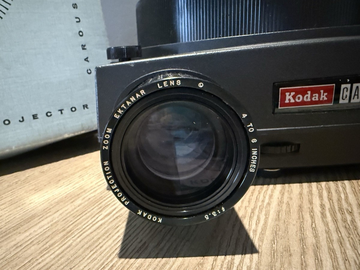 Vintage 1960's Kodak Carousel 600 Slide Projector Working Rare