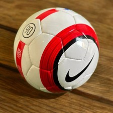 RARE TOTAL 90 AEROW PREMIER LEAGUE SWIFT 2005-06 MATCH SOCCER BALL