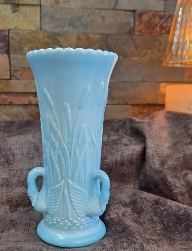 Vintage Westmoreland Glass Blue Milk Glass Swan Cattails Vase High Detail