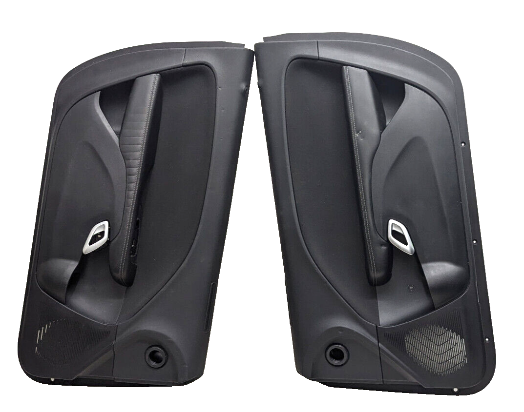 s*i様 DODGE CHALLENGER15〜23yカーボン調インテリアトリム 15-23 Dodge Challenger Interior Leather Door Trim Panels Set Black