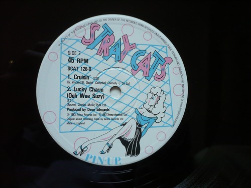 Stray Cats (She's) Sexy & 17 And Seventeen 12" Vinyl UK 1983 Arista A1/B1 Single - Picture 4 of 7