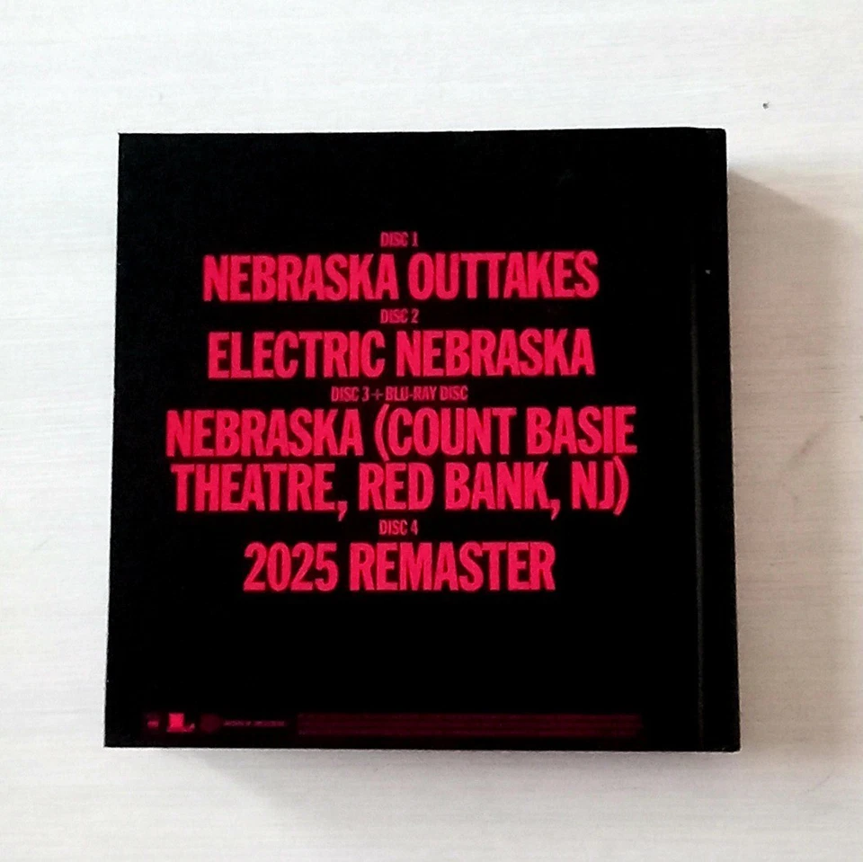 Bruce Springsteen. Nebraska 82: Box Set 4cd + Blu-Ray (2025) - Immagine 4 di 4