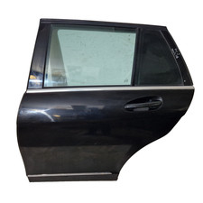 BC121* ORIG Mercedes Benz W204 S204 Kombi Tür hinten links Farbcode: 197 BC121* ORIG Mercedes Benz W204 S204 Kombi Tür hinten links Farbcode: 197