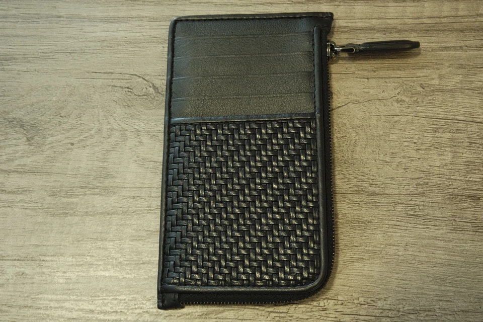 Cartera Ermenegildo Zegna - Tarjetero con cremallera de cuero Pellestessuta - Cuero negro Foto 2 de 3