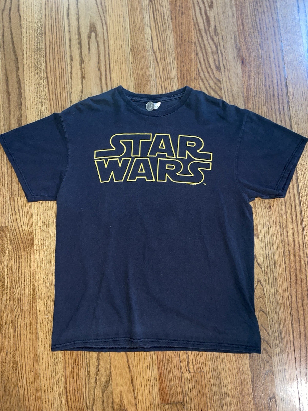 Vintage 2002 Star Wars Lucas Films Spellout Logo T-shirt Rare Collectible Delta