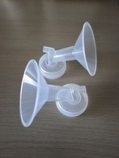 Spectra Wide Neck Breastshield Size 20mm x2