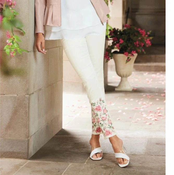 18W PLUS Midnight Velvet White Summer Gracie Floral Embroidered Slim-Leg Jeans
