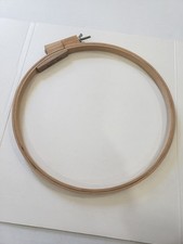 Vintage Princess 10" Wood Embroidery Hoop Non-Felt USA Made Thumb Screw (4210)