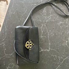Tory Burch L112318 Womens Black Miller Crossbody Wallet 7.6x4.8 in  Lightly Used