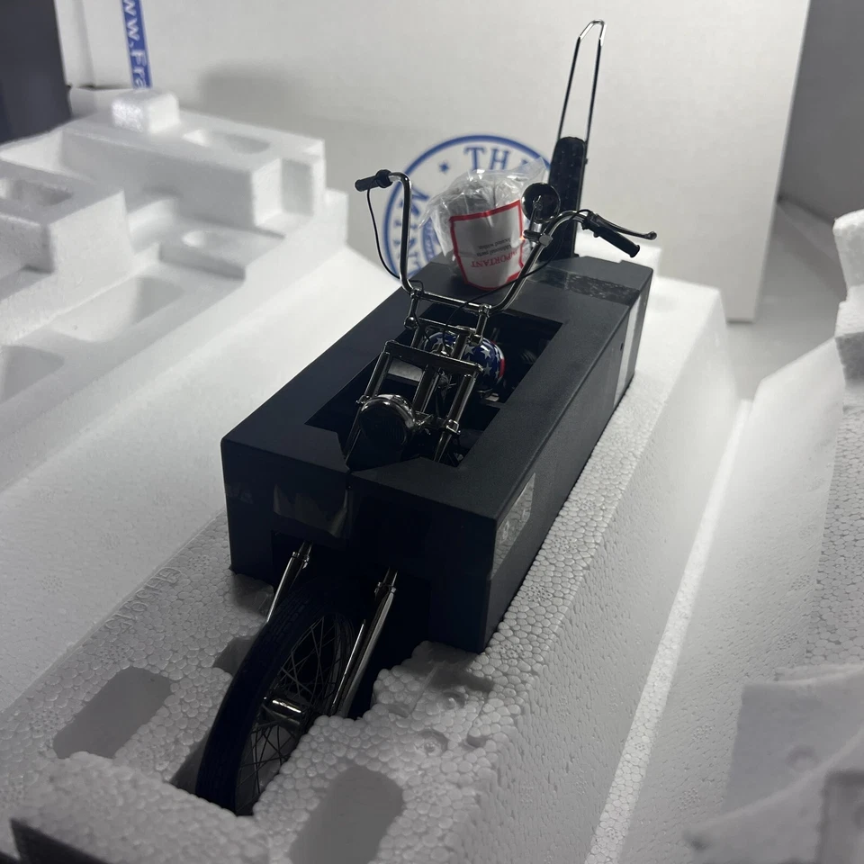 1/10 franklin mint Harley Davidson 1969 Easy Rider Chopper America Captain - Image 4 of 4