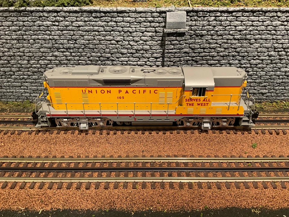 Atlas 30140021 O Scale Union Pacific GP-7 Ph. II w/TMCC, Sound & Cruise Rd #105 - Image 2 of 4