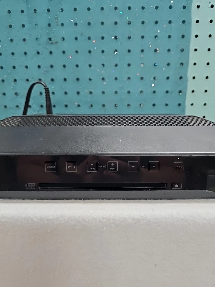 Sony CMT-X5CD Bluetooth Wireless Personal Audio System (CD Doesn’t Work) - Image 3 of 4