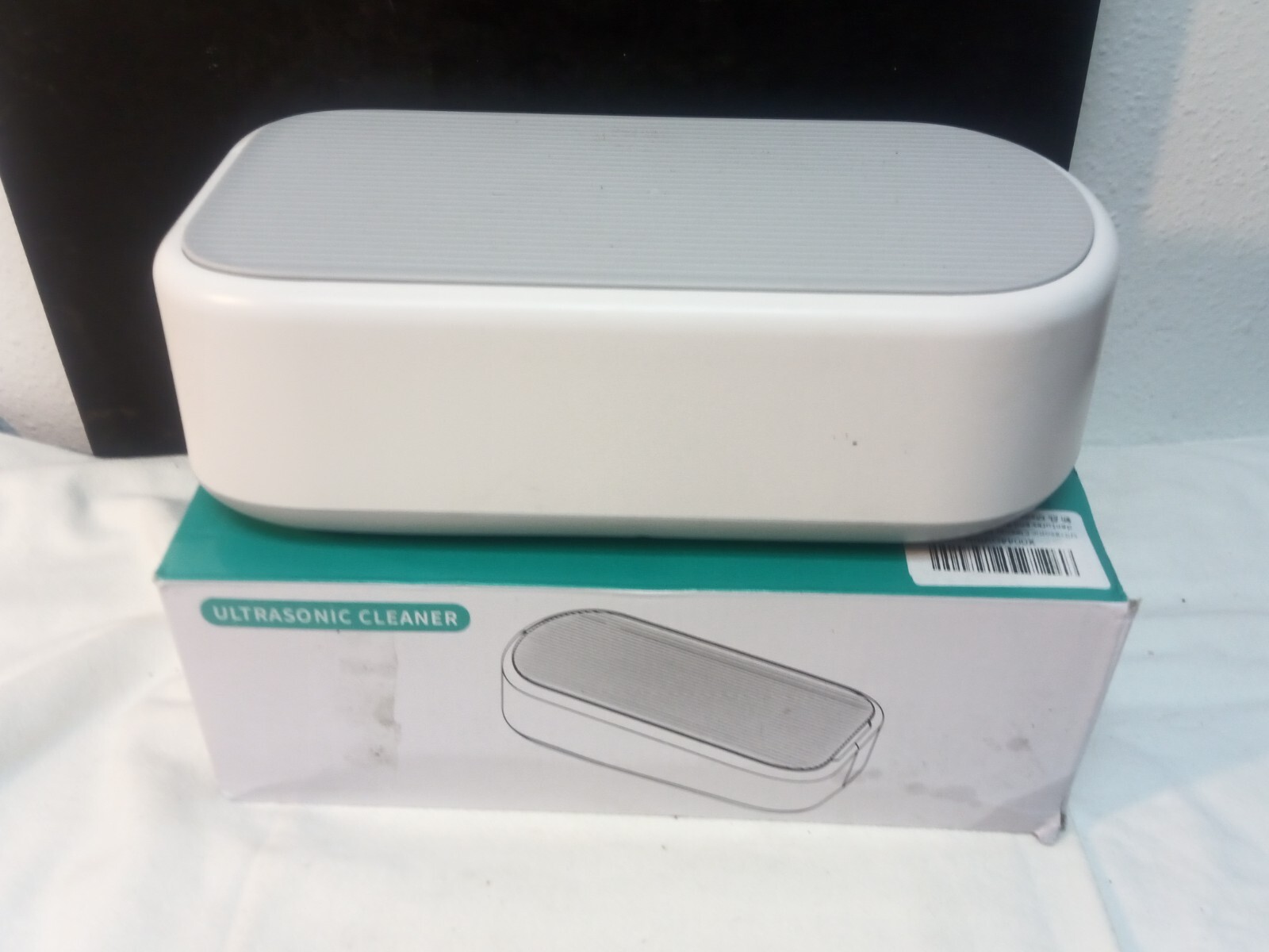 Ultrasonic Cleaner for Jewelry Watches Rings Dentures and Glass