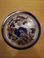 Dachbodenfund Großer Wandteller  26 cm– Handarbeit  – buntes Tier-Muster 